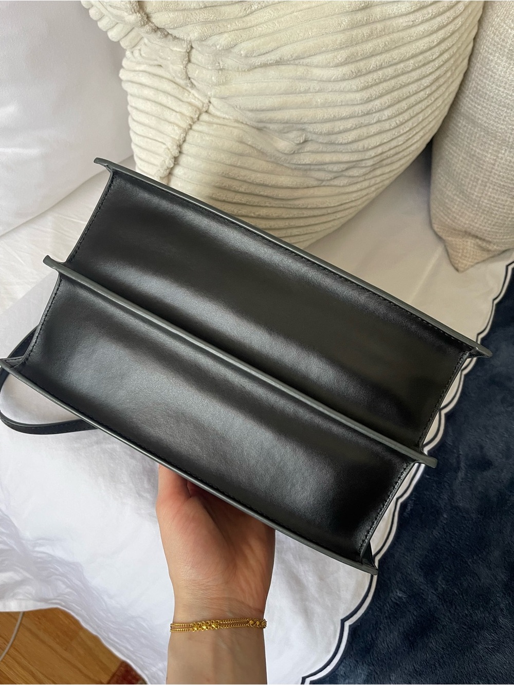 Danse Lente Phoebe Bag Black (Large) - Picture 11 of 14